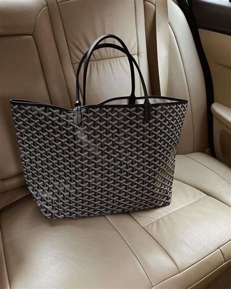 retail price of goyard tote black|Goyard bag price 2022 euro.